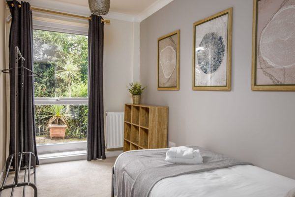 23 Sandringham-3
