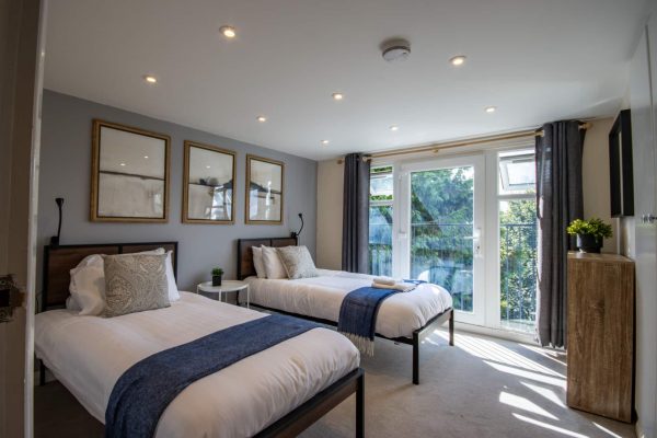 23 Sandringham-39